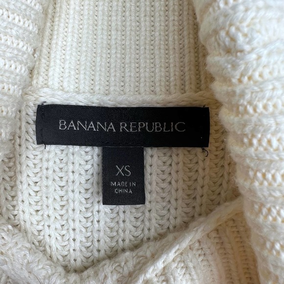 🍉 Banana Republic High Low Sleeveless Turtleneck - Picture 5 of 6